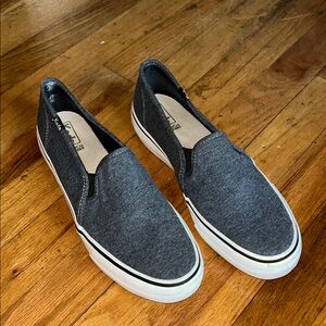 Women’s Slip-On Canvas Sneakers - Charcoal Gray